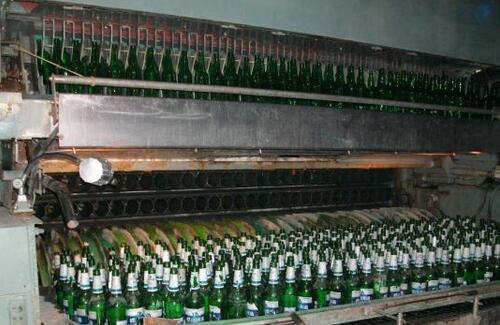 淺析啤酒瓶清洗消泡劑為何能降低啤酒瓶清洗成本