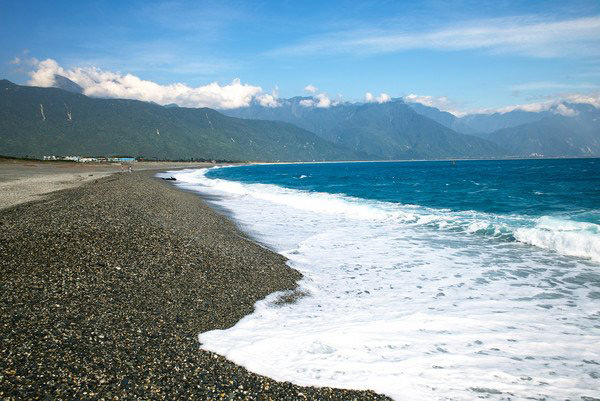 中聯邦海水用消泡劑，解除海水泡沫危機