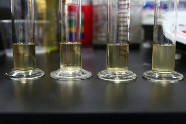 鉆孔油消泡劑，增加鉆孔油的市場(chǎng)競(jìng)爭(zhēng)力