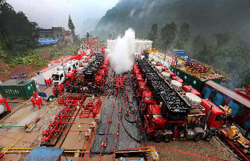 壓裂液中的壓裂液消泡劑對于消除泡沫有著關(guān)鍵作用！