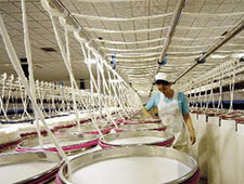 紡織印染起泡還不使用紡織印染消泡劑？是覺得紡織印染起泡的危害不夠大？