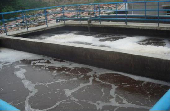 水處理中使用水處理消泡劑，還你一個綠色~健康的環(huán)境！