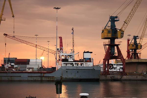 液壓油起泡沫怎么解決，原來是用了液壓油消泡劑!