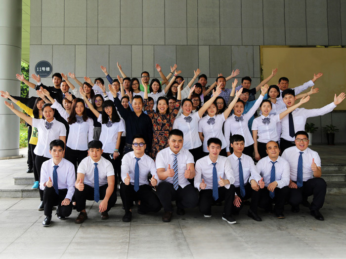 中聯邦全員合影