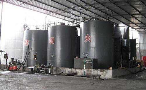 金屬切削液消泡劑在切削液生產(chǎn)中的應(yīng)用 金屬切削液消泡劑在切削液生產(chǎn)中的應(yīng)用