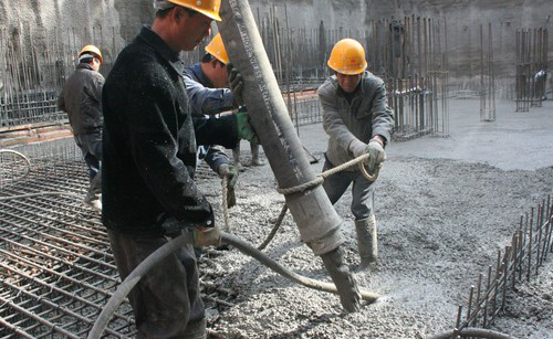 混凝土用消泡劑在澆筑混凝土消泡中的應(yīng)用