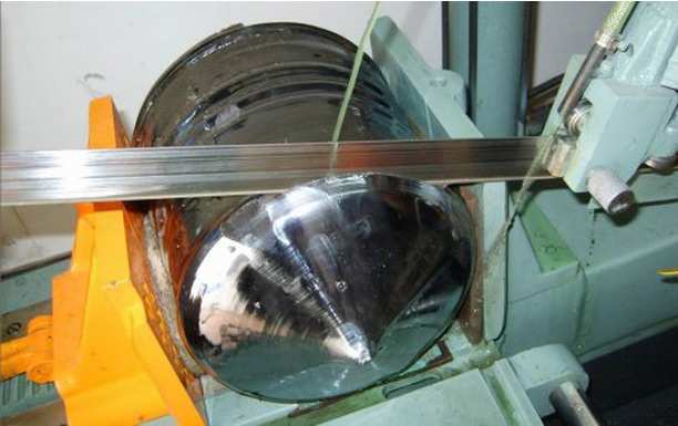 硅片切割液水溶性消泡劑的應(yīng)用 硅片切割液水溶性消泡劑的應(yīng)用