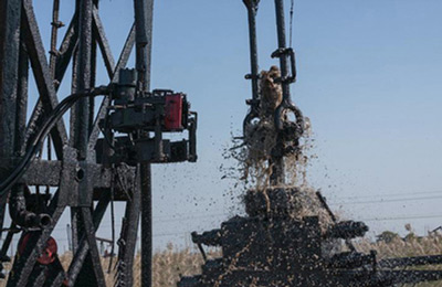 壓井液.jpg 壓井液.jpg